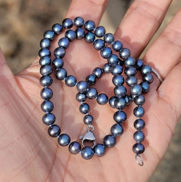 Amazing high-grade natural genuine black pearl 925 sterling silver necklace